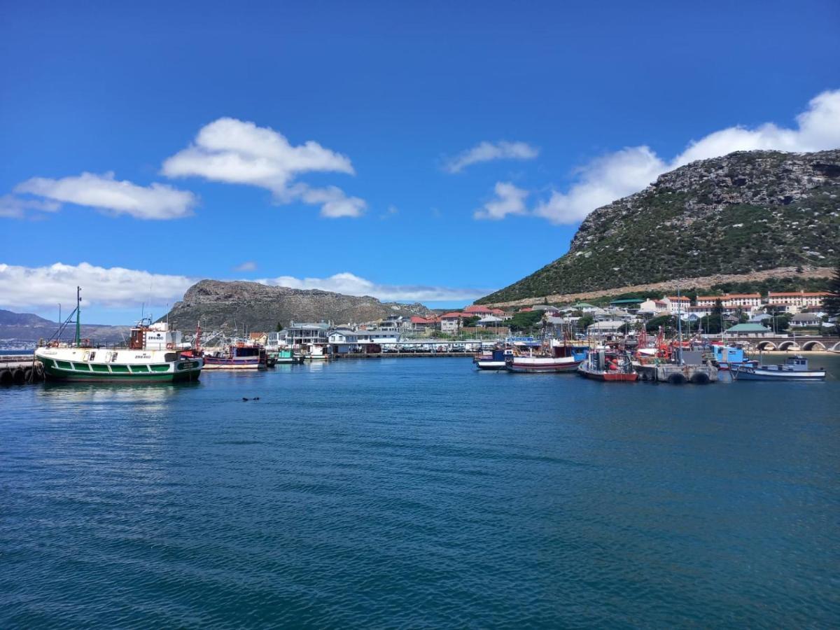Harbour Views Apartment Kalk Bay Exterior photo